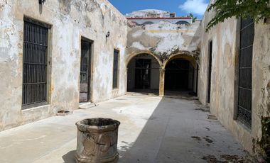 CASA EN VENTA EN CAMPECHE: CENTRO HISTÓRICO