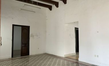 INMUEBLE EN VENTA (OFICINAS) EN CAMPECHE: BARRIO DE SAN FRANCISCO
