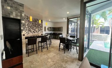 CASA EN VENTA EN CAMPECHE: COL. BOSQUES DE CAMPECHE