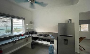 CASA EN VENTA EN CAMPECHE: FRAC. PRIVADO MAR AZUL