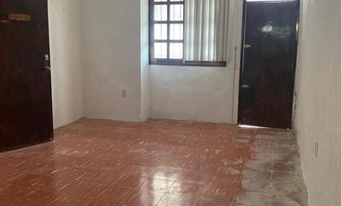 CASA EN VENTA EN CAMPECHE: COL. SAN ROMAN