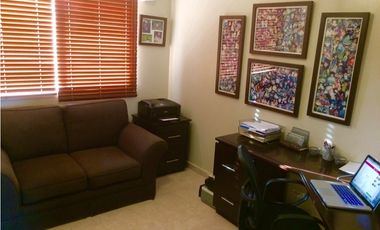 VENDO CASA UNIFAMILIAR EN PALMERAS DEL ESTE 529mt