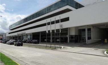 LOCAL COMERCIAL EN COSTA DEL ESTE 187 M2 3 PARKING