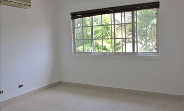 CASA COSTA DEL ESTE Y PISCINA 4 RECAMARAS COSTA AZUL MLD
