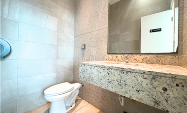 ALQUILO OFICINA AMOBLADA EN BELLA VISTA, EDIFICIO HABITATS PLAZA (8)