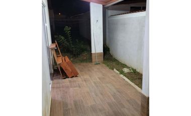 SE ALQUILA CASA EN LA CHORRERA