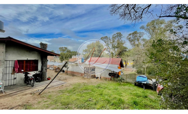 CASA + DEPTO. / ESPARZA AL 900