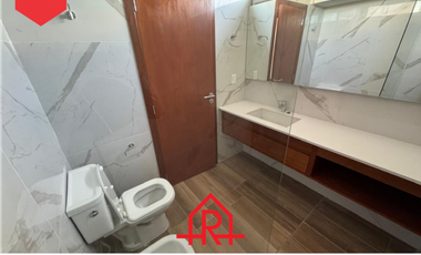 Departamento en venta (Calle 14 e/ 15 y Av. Del Valle)