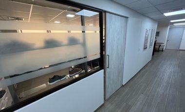Oficina en Arriendo en Nueva de Lyon 96