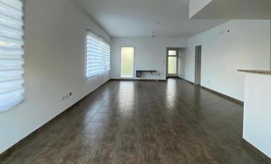 Casa en venta en La Cesarina