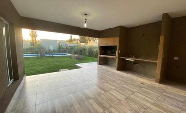 Casa en venta en La Cesarina
