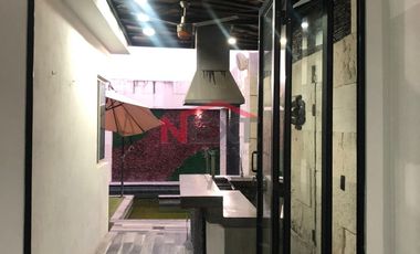 EN VENTA CASA EN FRACCIONAMIENTO LOS REALES