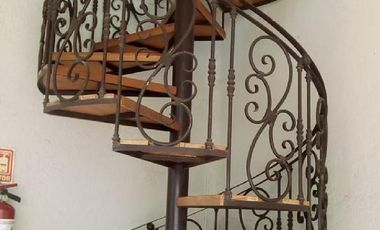 Cuernavaca - Casa en venta estilo moderno lista para habitar