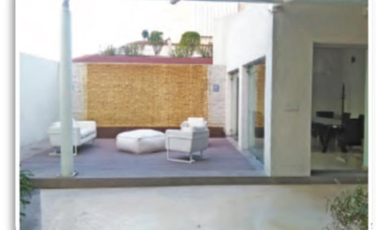 Oficinas en renta con extraordinaria ubicación en Arcos Bosques. Opción a Venta