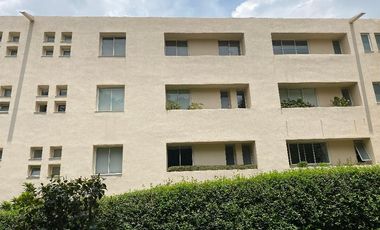 Penthouse de Lujo en Residencial Parque Escondido: Tu Oasis Urbano