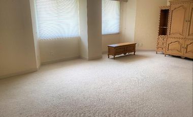 Penthouse de Lujo en Residencial Parque Escondido: Tu Oasis Urbano
