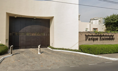 Penthouse de Lujo en Residencial Parque Escondido: Tu Oasis Urbano