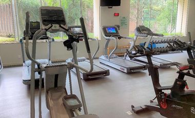 Penthouse de Lujo en Residencial Parque Escondido: Tu Oasis Urbano