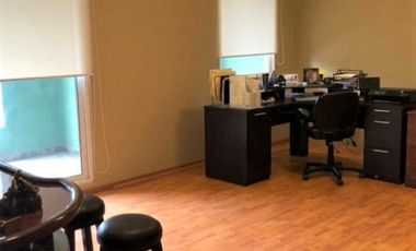 Casa muy amplia y funcional - Amplio Jardín