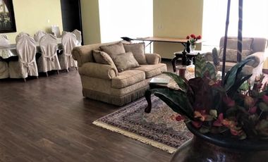 Casa muy amplia y funcional - Amplio Jardín
