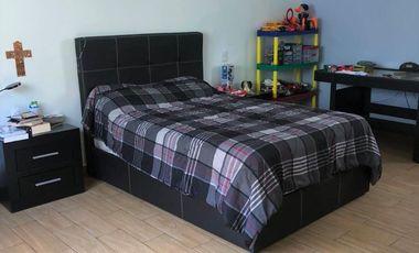 Casa muy amplia y funcional - Amplio Jardín