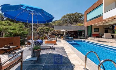 Amplia y cómoda casa para habitar y/o de descanso en Rancho San Diego, Ixtapan de la Sal