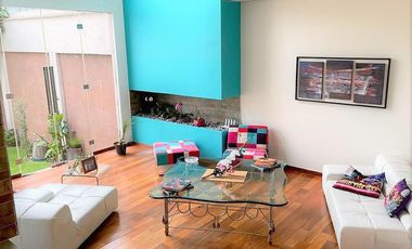 Exclusiva Residencia de Lujo en Satélite, con Área de Juegos, Terraza, Sala de Doble Altura y Más