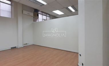 Local Comercial en Arriendo en Metro Universidad de Chile
