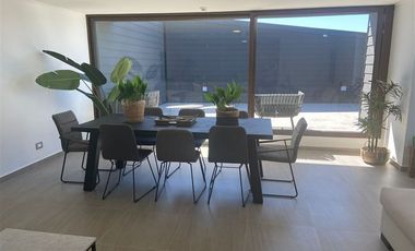 Departamento en Arriendo en Prat 690