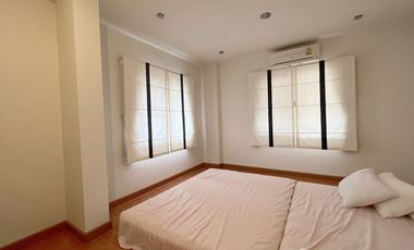 3 Bedroom House for sale at Baan Rungaroon 3