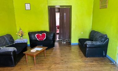Casa Frente Plaza de Armas. San Clemente. 435 m2
