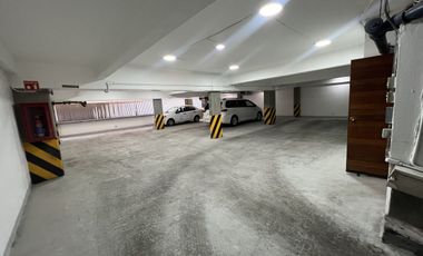 Edificio en Venta, para Corporativo en Circuito Comercial Satélite