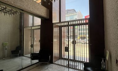 Edificio en Venta, para Corporativo en Circuito Comercial Satélite