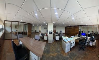 Edificio en Venta, para Corporativo en Circuito Comercial Satélite