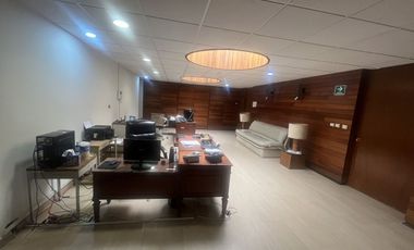 Edificio en Venta, para Corporativo en Circuito Comercial Satélite