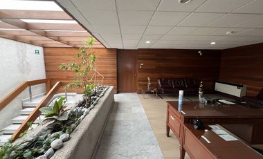 Edificio en Venta, para Corporativo en Circuito Comercial Satélite