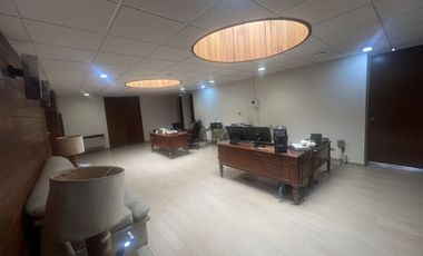 Edificio en Venta, para Corporativo en Circuito Comercial Satélite