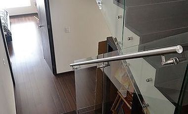 Departamento en Venta  en Lomas Verdes Cod. DV1021