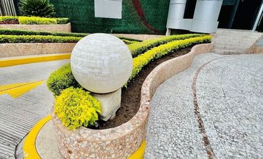 RENTO O VENDO EDIFICIO DE OFICINAS CORPORATIVAS, todo o en partes