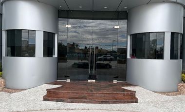 RENTO O VENDO EDIFICIO DE OFICINAS CORPORATIVAS, todo o en partes