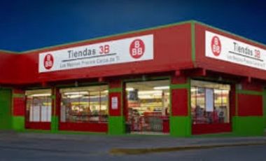 Rentamos local comercial para tienda de auto servicio Cod. LRI001