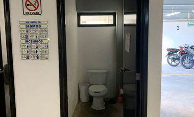 Edificio en Venta, Ave. Lomas Verdes, para oficinas y/o consultorios Cod.EDV26