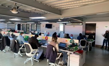 Edificio en Venta, Ave. Lomas Verdes, para oficinas y/o consultorios Cod.EDV26