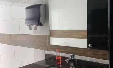 Edificio en Venta, Ave. Lomas Verdes, para oficinas y/o consultorios Cod.EDV26