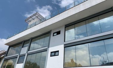 Edificio en Venta, Ave. Lomas Verdes, para oficinas y/o consultorios Cod.EDV26