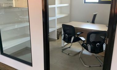 Edificio en Venta, Ave. Lomas Verdes, para oficinas y/o consultorios Cod.EDV26