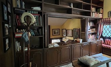 Vendo casa en las arboledas estilo ingles tudor