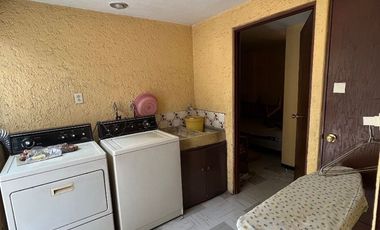 Vendo casa en las arboledas estilo ingles tudor