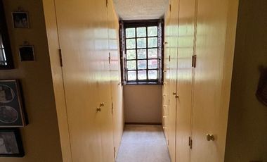 Vendo casa en las arboledas estilo ingles tudor