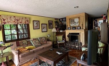 Vendo casa en las arboledas estilo ingles tudor